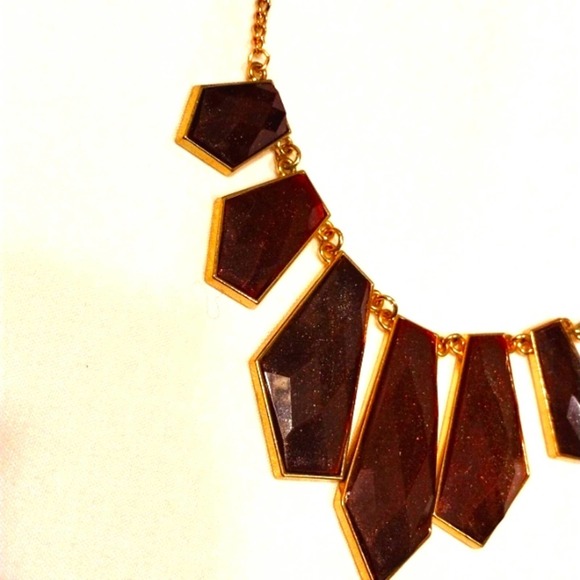 RED Necklace MODERN ARTSY Geometric Pendants MAROON RED Gold tone Chain - Picture 3 of 5